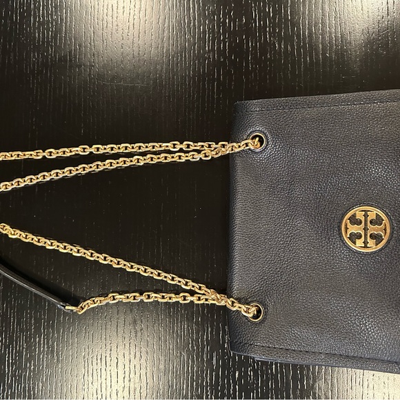 Tory Burch Carson Convertible Crossbody - Picture 4 of 5